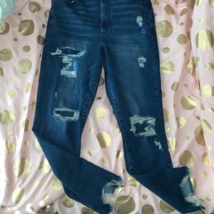💙American Eagle High Waisted Ripped Skinny Jeans